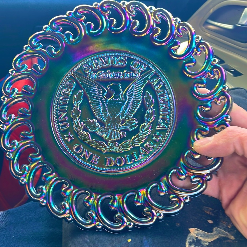 Purple amethyst plate vintage “United States of America emblem